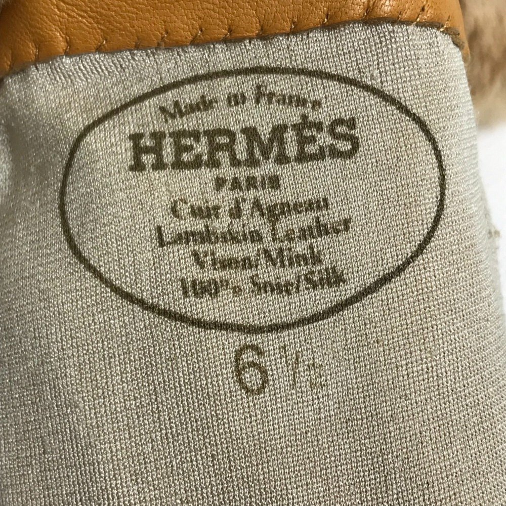 HERMES Cream Leather Love Gloves - Picture 10 of 11